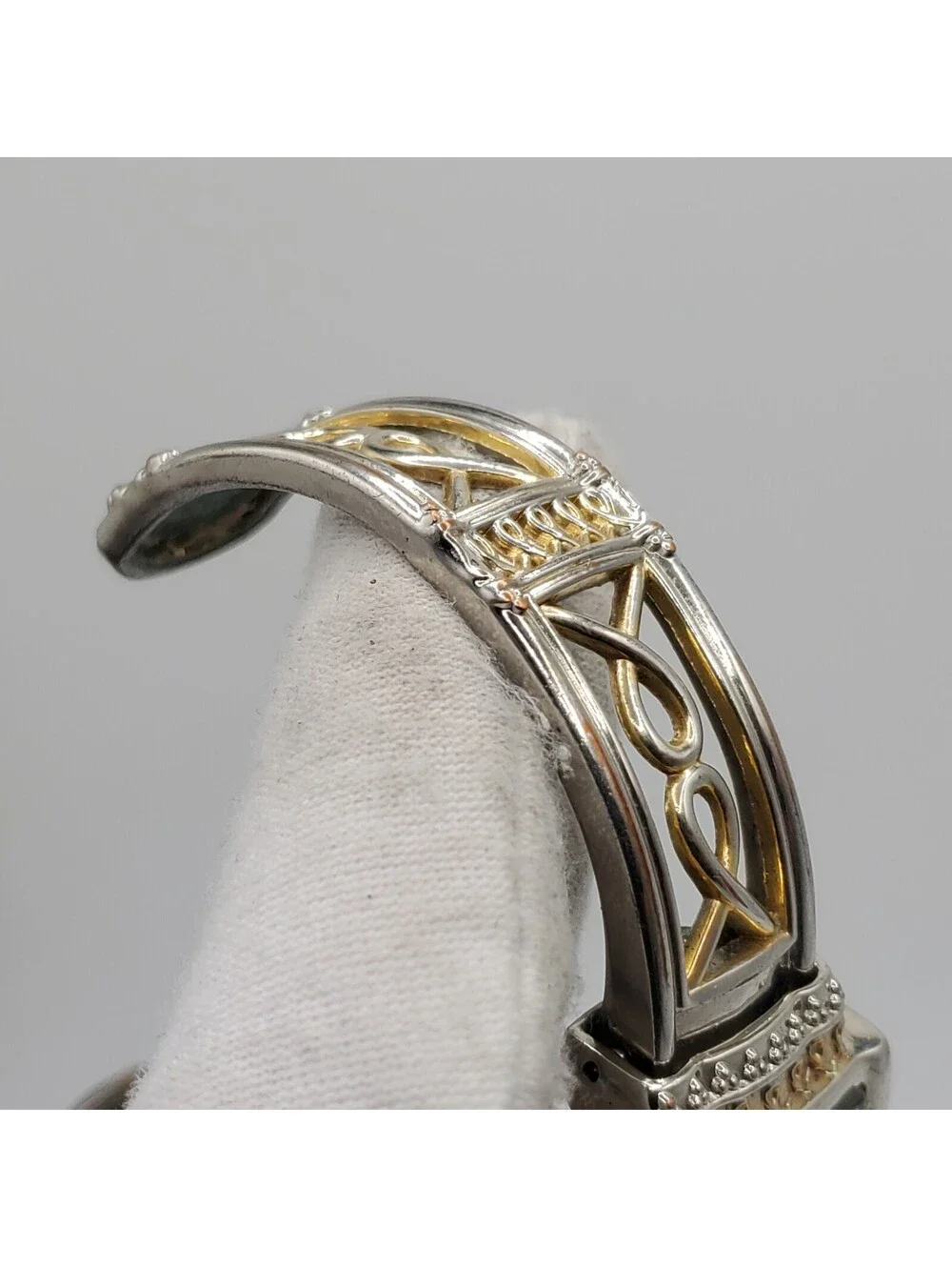 Vivani Quartz Watch Womens 25mm Two-Tone Cuff Band New Battery